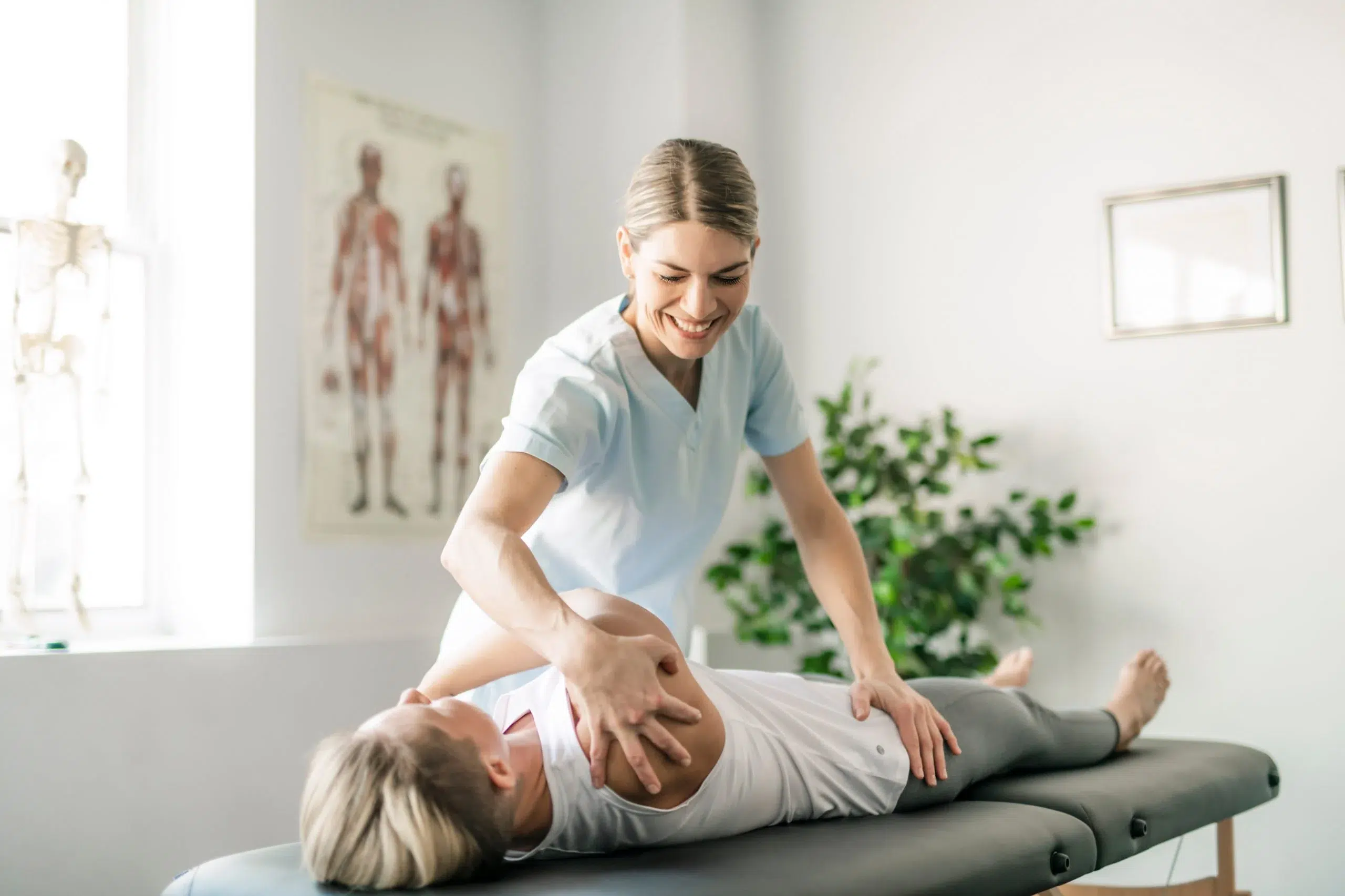 Chiropractor implementing Stretch Therapy on patient